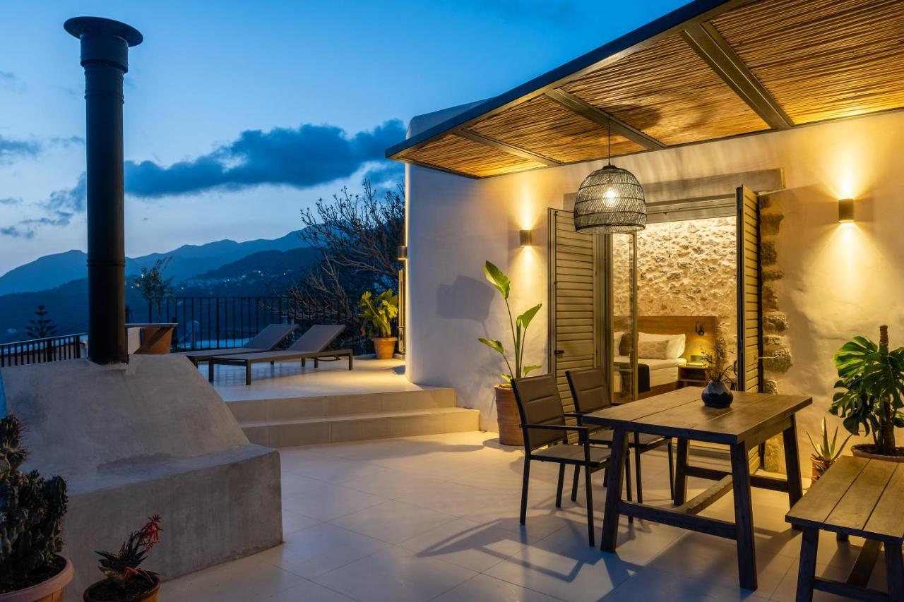 Villa Antigone'S Stone House à Plakias Extérieur photo